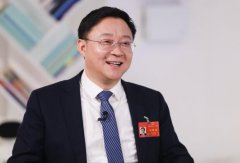 续多年关心下层医疗卫生系统扶植的峰